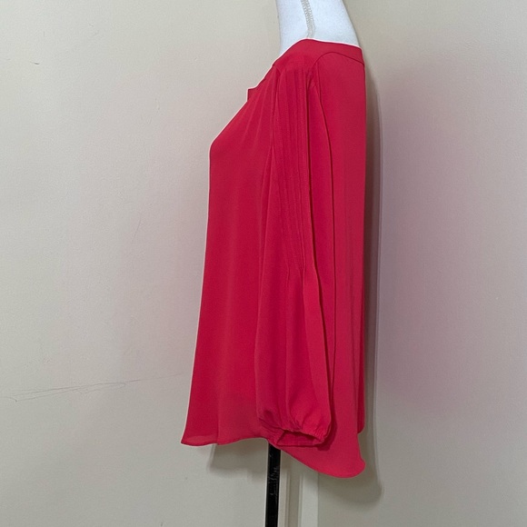 ANN TAYLOR || Woman’s Long Sleeve Blouse size Large - Picture 2 of 7